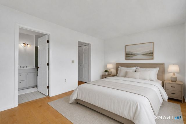 13-21 Nott Lane A3, Essex, CT 06426