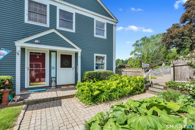 13-21 Nott Lane A3, Essex, CT 06426