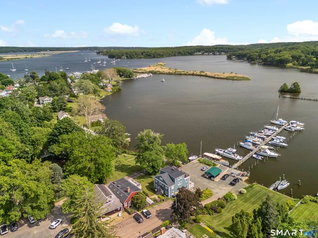 13-21 Nott Lane A3, Essex, CT 06426