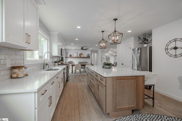 105 Belmont Drive, Fountain Inn, SC 29644