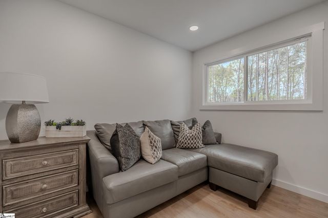 105 Belmont Drive, Fountain Inn, SC 29644