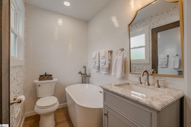 105 Belmont Drive, Fountain Inn, SC 29644