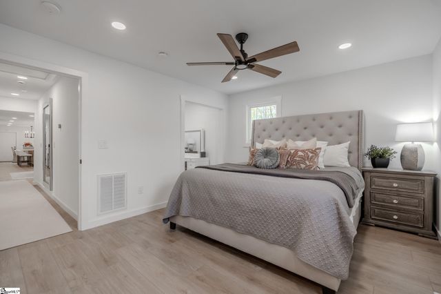 105 Belmont Drive, Fountain Inn, SC 29644