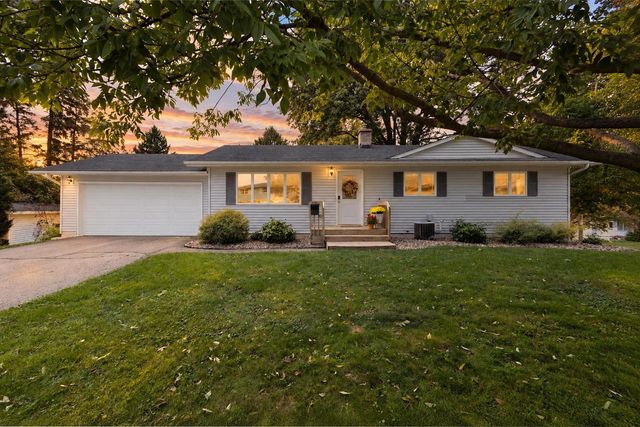 510 Westlawn Circle, Verona, WI 53583