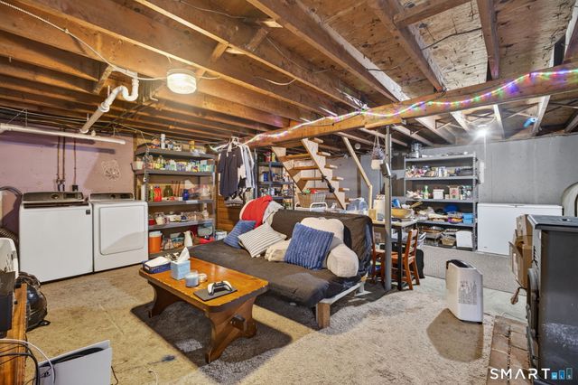17 Hunters Path, Clinton, CT 06413