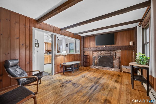17 Hunters Path, Clinton, CT 06413