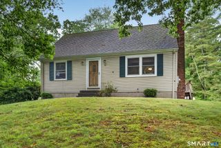 17 Hunters Path, Clinton, CT 06413