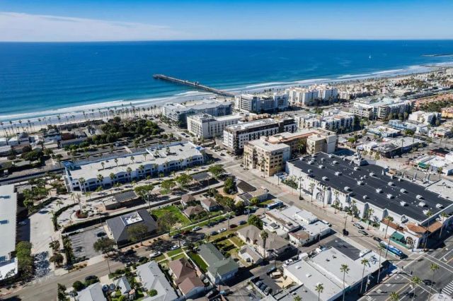 114 S Tremont Street, Oceanside, CA 92054