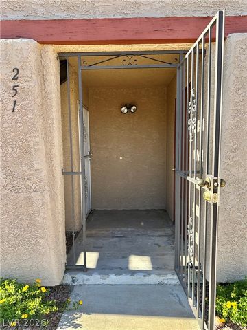 4140 Gannet Circle 251, Las Vegas, NV 89103
