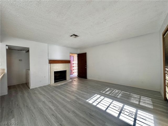 4140 Gannet Circle 251, Las Vegas, NV 89103
