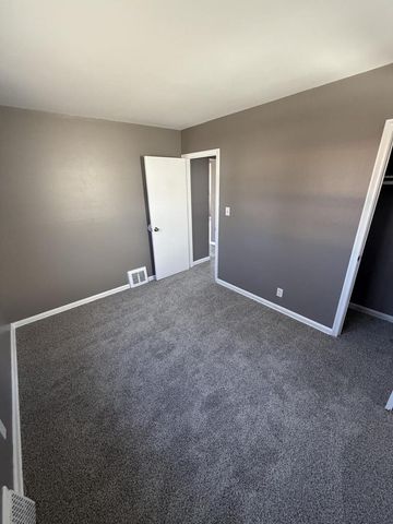 5483 N 58th STREET, Milwaukee, WI 53218