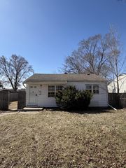 5483 N 58th STREET, Milwaukee, WI 53218