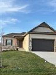 25034 W 94th Terrace, Lenexa, KS 66227