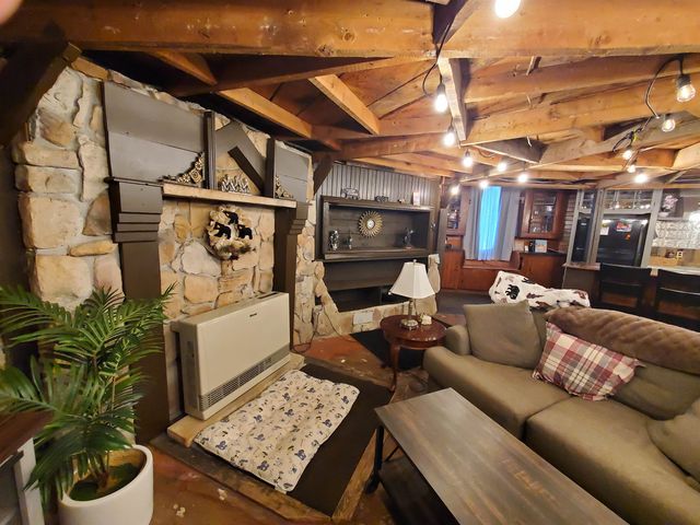 13 Kilton Road, Canaan, NH 03741