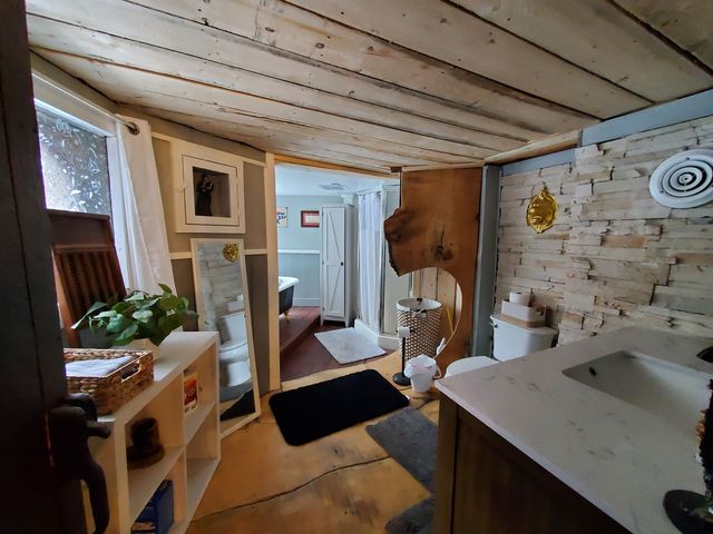 13 Kilton Road, Canaan, NH 03741