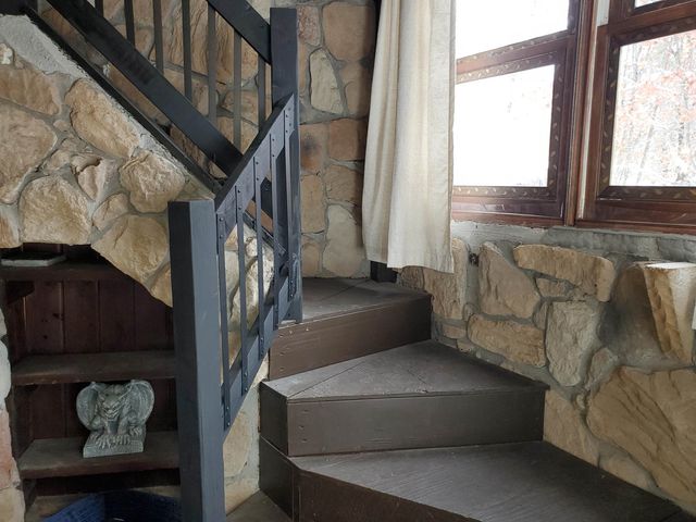 13 Kilton Road, Canaan, NH 03741