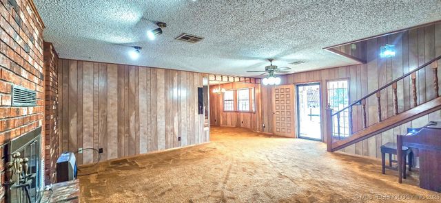 419635 E 1158 Road, Checotah, OK 74426