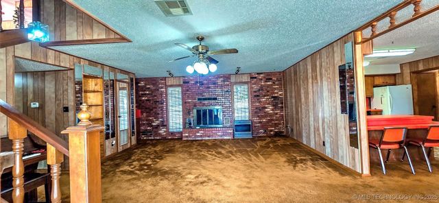 419635 E 1158 Road, Checotah, OK 74426