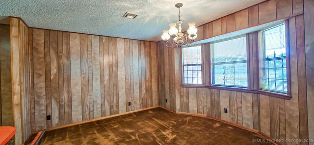 419635 E 1158 Road, Checotah, OK 74426