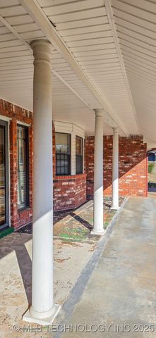 419635 E 1158 Road, Checotah, OK 74426