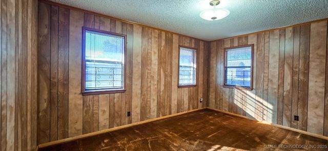 419635 E 1158 Road, Checotah, OK 74426