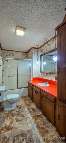 419635 E 1158 Road, Checotah, OK 74426