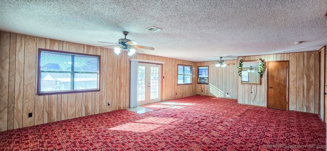 419635 E 1158 Road, Checotah, OK 74426