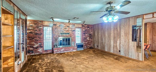 419635 E 1158 Road, Checotah, OK 74426