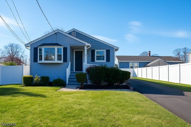 105 Madison Ave, Middlesex Boro, NJ 08846