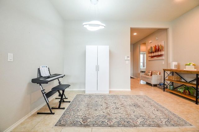 9422 Herons Grove Lane, Katy, TX 77494