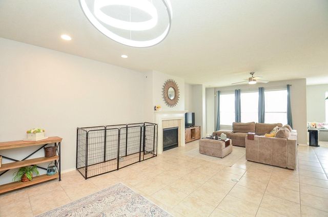 9422 Herons Grove Lane, Katy, TX 77494