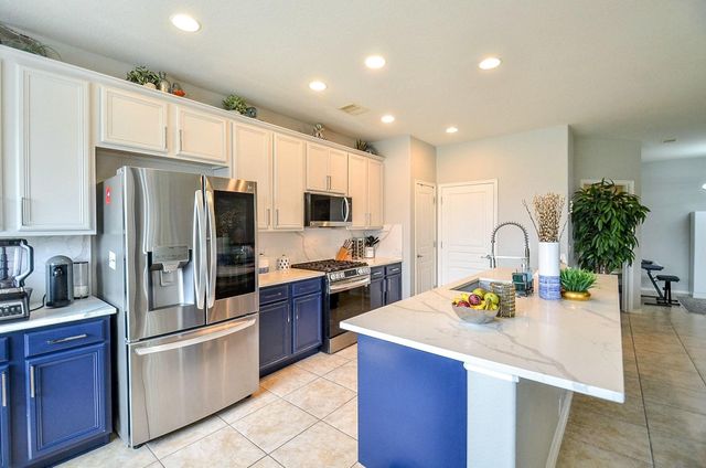 9422 Herons Grove Lane, Katy, TX 77494