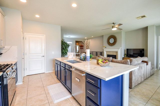 9422 Herons Grove Lane, Katy, TX 77494