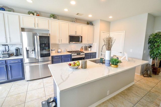 9422 Herons Grove Lane, Katy, TX 77494