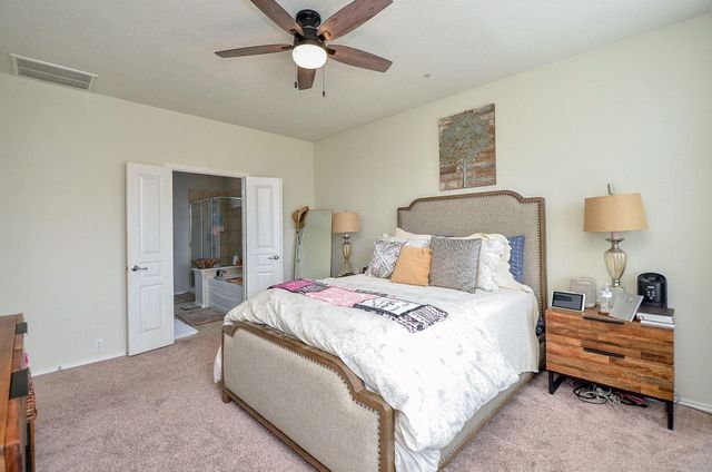 9422 Herons Grove Lane, Katy, TX 77494