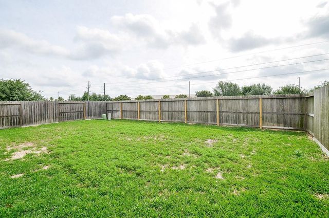 9422 Herons Grove Lane, Katy, TX 77494