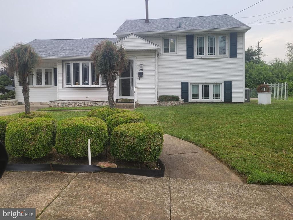 103 CARVER DR, Wenonah, NJ 08090