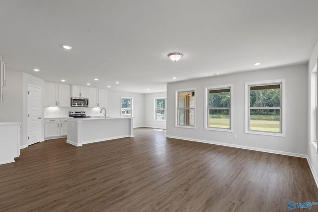 28066 Caperton Drive, Harvest, AL 35749