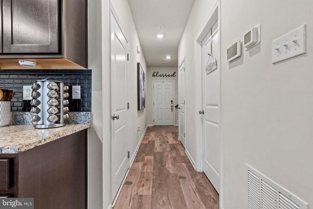 260 MAPLE RUN DR, York, PA 17404