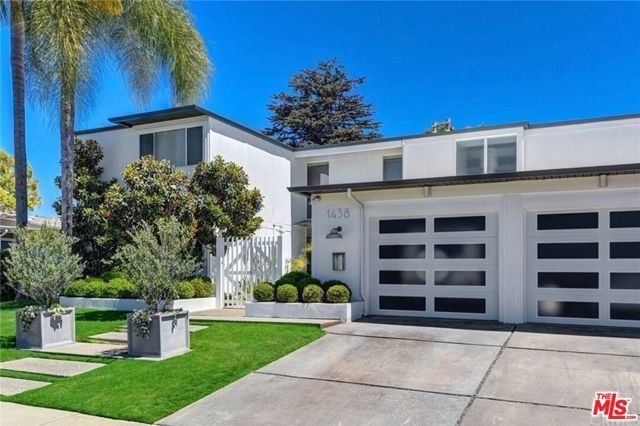 1438 Santiago Drive, Newport Beach, CA 92660