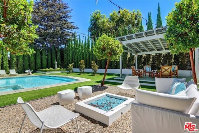 1438 Santiago Drive, Newport Beach, CA 92660