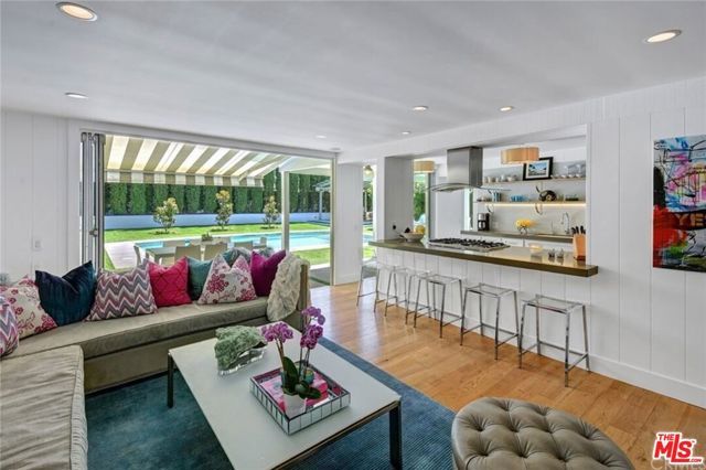 1438 Santiago Drive, Newport Beach, CA 92660