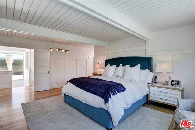 1438 Santiago Drive, Newport Beach, CA 92660