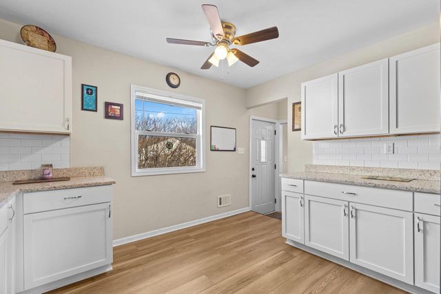 816 Birch DRIVE, Waukesha, WI 53188