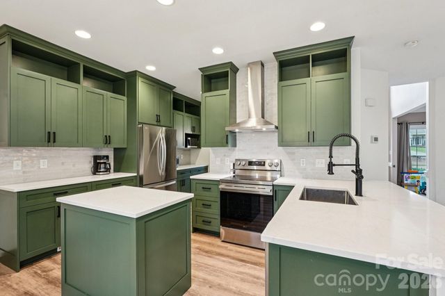 551 Dovefield Drive, Indian Trail, NC 28079