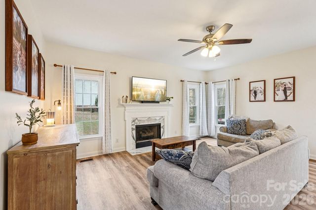 551 Dovefield Drive, Indian Trail, NC 28079