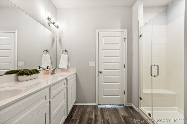 10809 N 121st East Avenue, Owasso, OK 74055