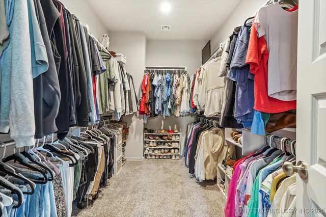 10809 N 121st East Avenue, Owasso, OK 74055