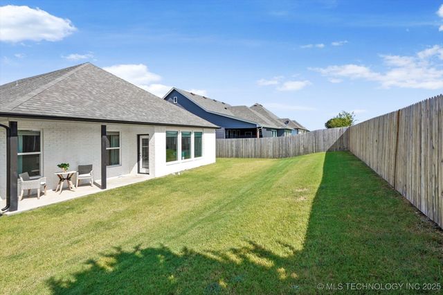 10809 N 121st East Avenue, Owasso, OK 74055