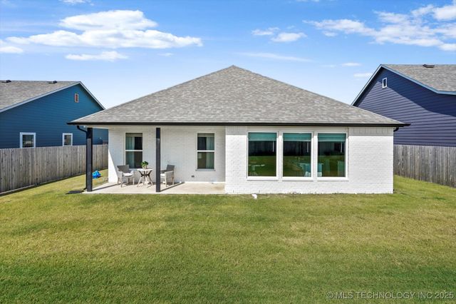 10809 N 121st East Avenue, Owasso, OK 74055